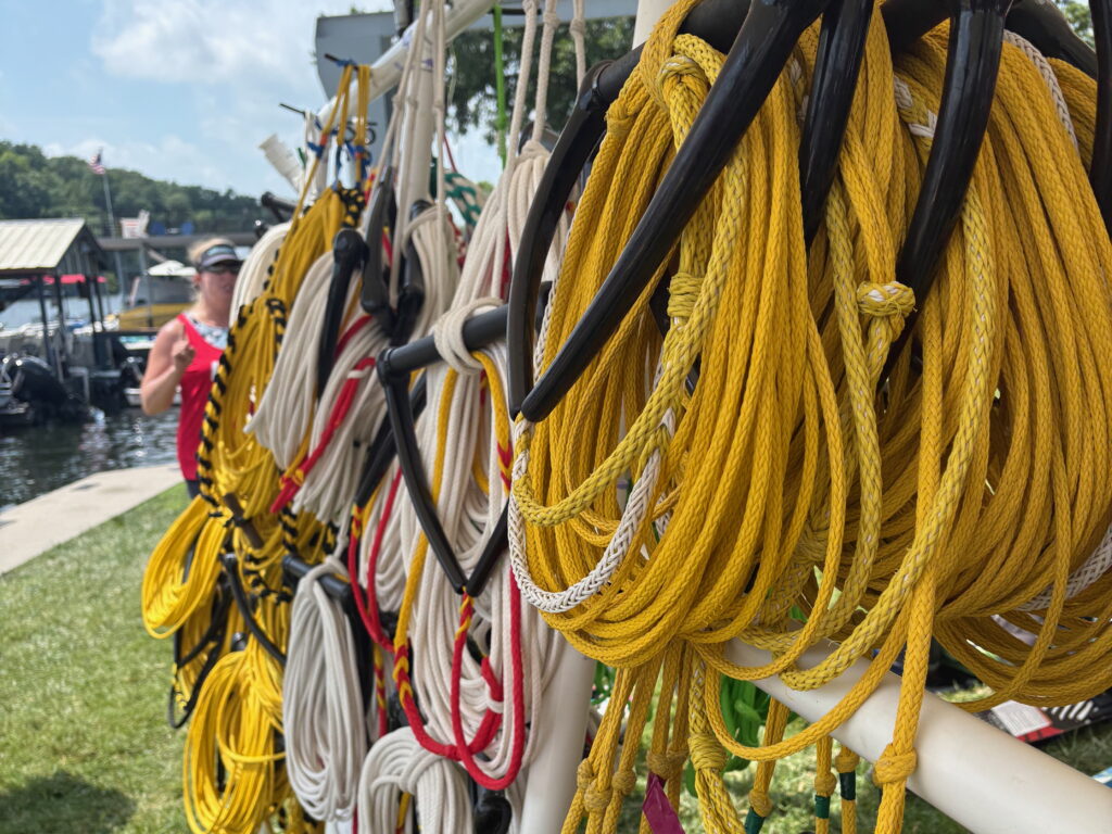 ski club ropes